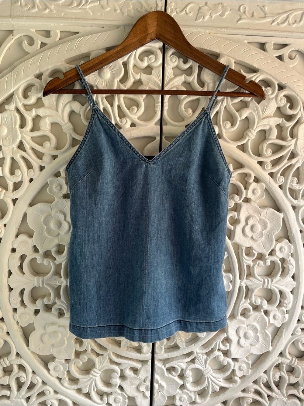 Wilfred Free Denim Chambray Cami Tank Top Blue 100% Cotton XXS Aritzia